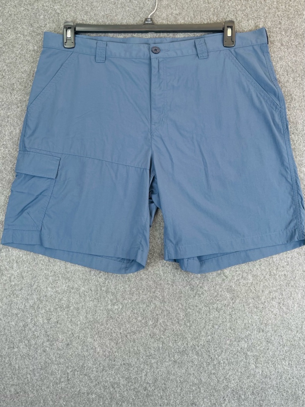 Columbia Omni Shade Cargo Shorts Mens 42x9 Slate Blue Hiking Beach